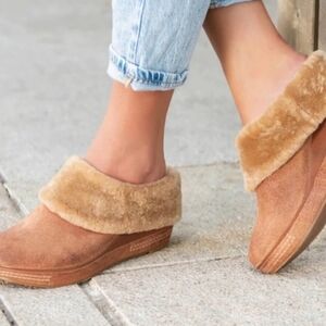 Sundance X Antelope Higy Furry Cozy Tan Suede Women's Wedge Boho Clogs Sz 41